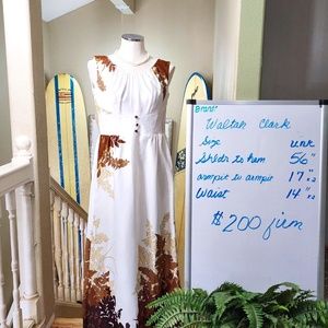 60s/70's Vintage White Floral Waltah Clark Muumuu Boho Chic Retro Mod Dress